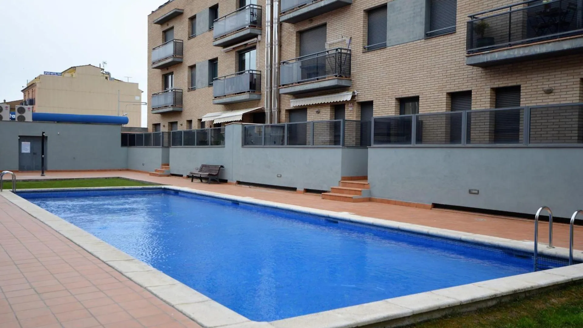 Apto. Centrico En Sant Pere Pescador - Piscina, Jardin, A/C, Terraza Grande, Wifi - Es-89-88